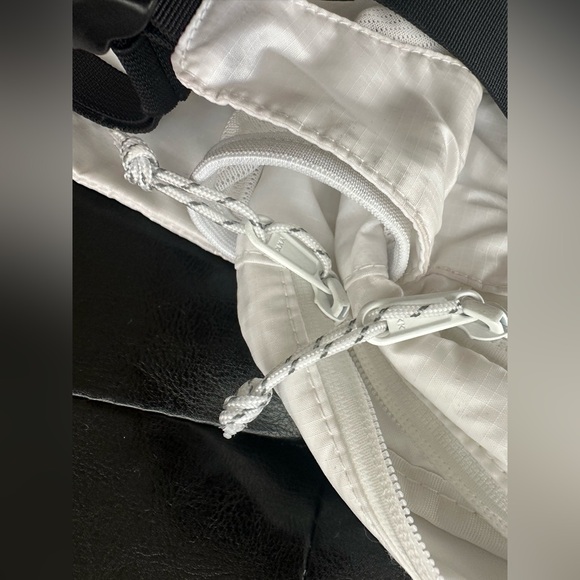 Supreme NYC Waist Bag - Picture 7 of 16